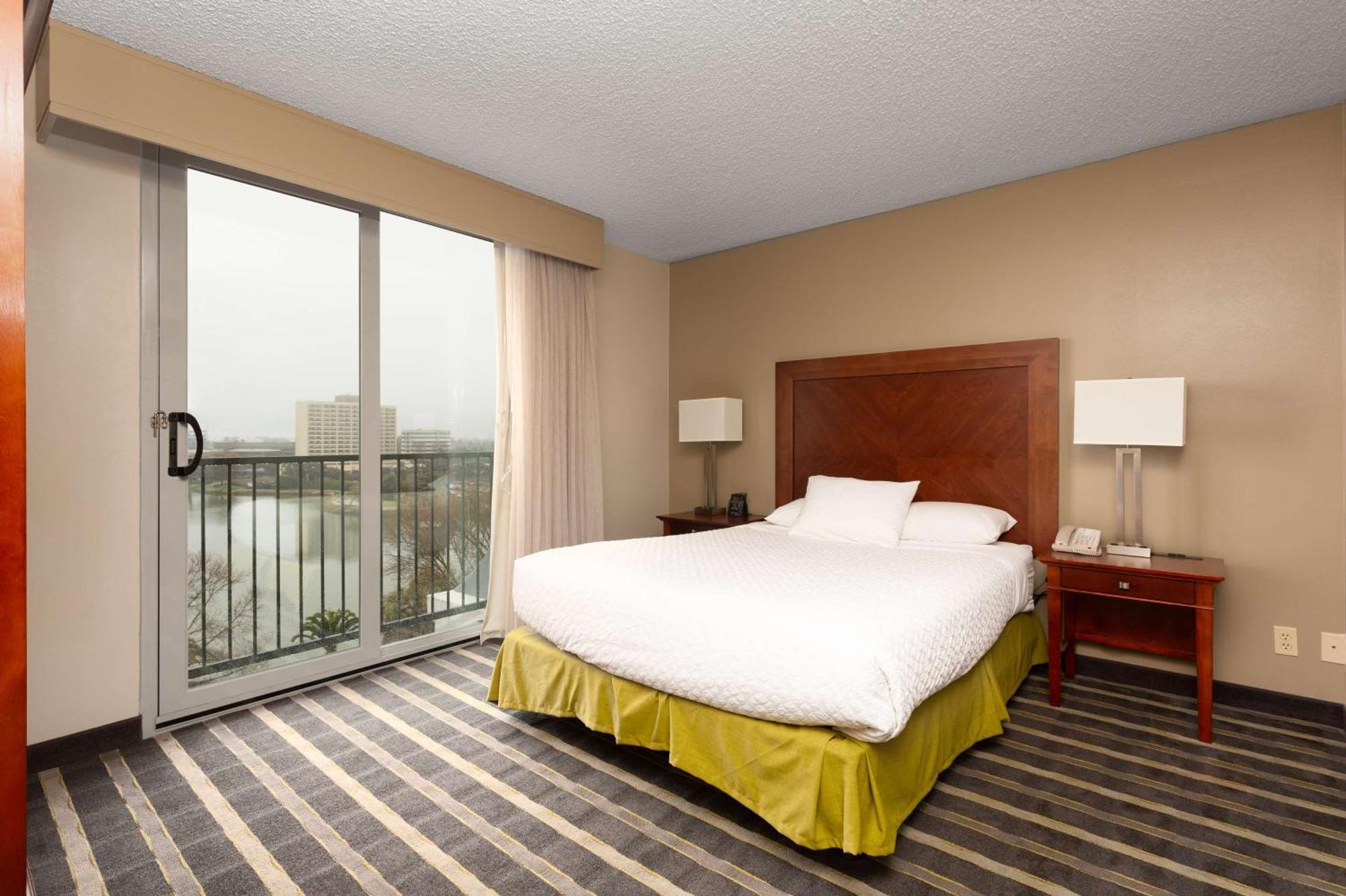 Embassy Suites San Francisco Airport - Waterfront Burlingame Εξωτερικό φωτογραφία