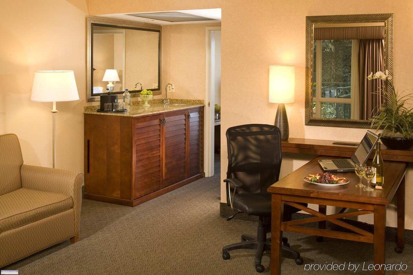 Embassy Suites San Francisco Airport - Waterfront Burlingame Δωμάτιο φωτογραφία
